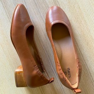 Susina heel pump